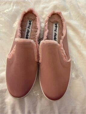 Brand New Size 7.5 Dirty Laundry Pink Faux-Fur Slip-On Shoes